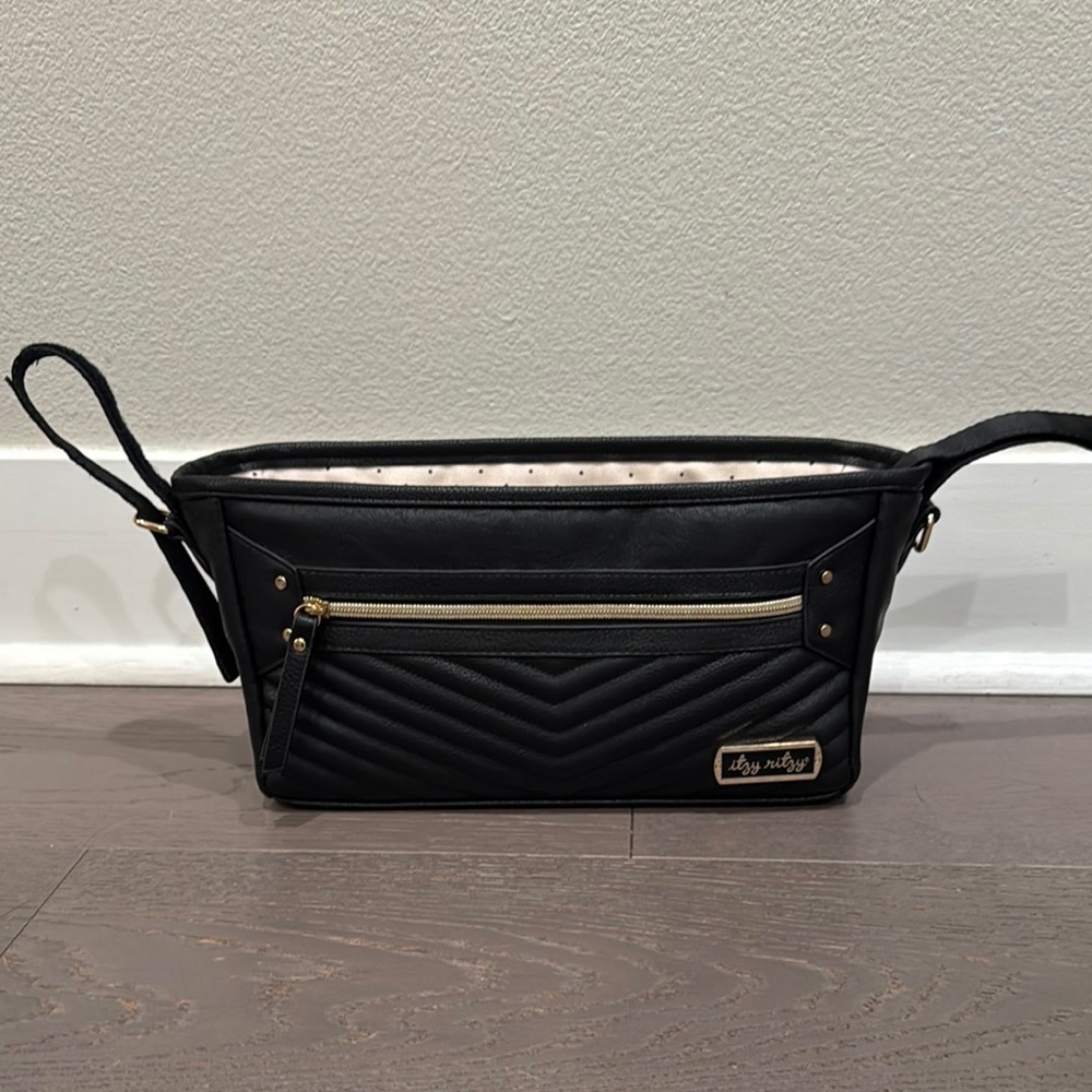 Stroller bag by Itzy Ritzy